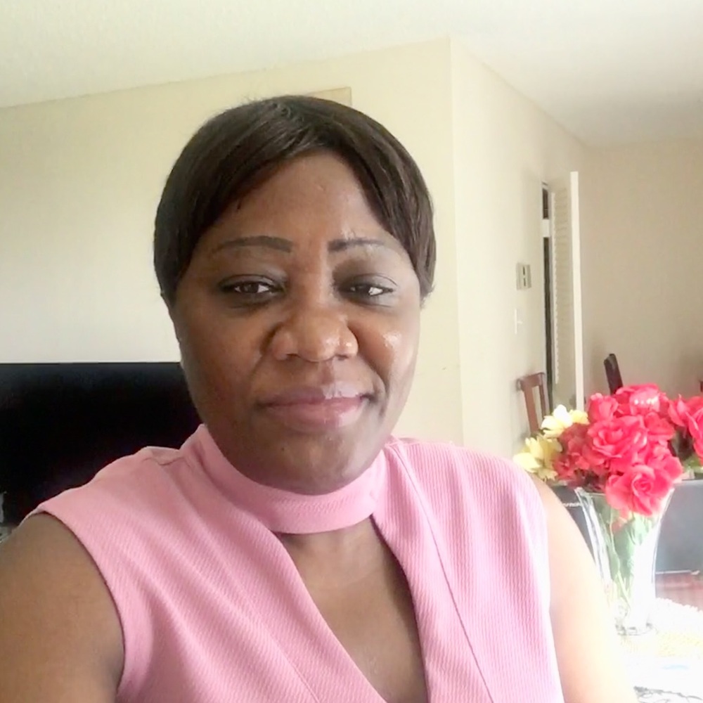 Meet your Posher, Teclaire stael